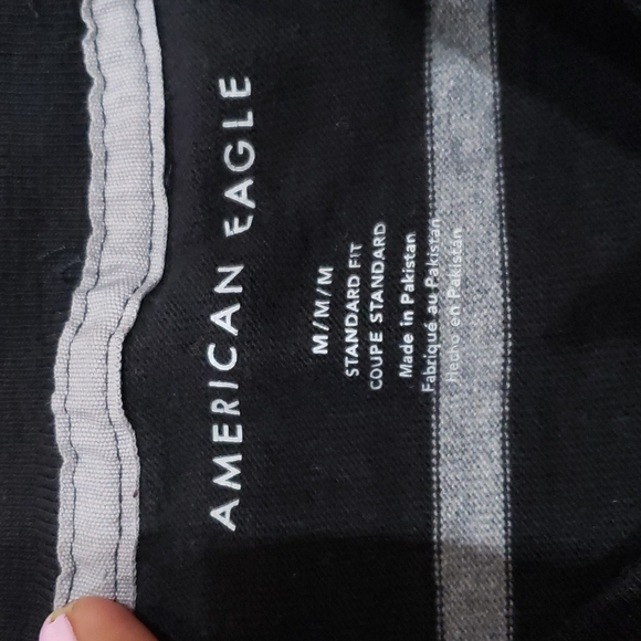 American Eagle Standard Fit Crew Neck Shirt - Picture 3 of 6